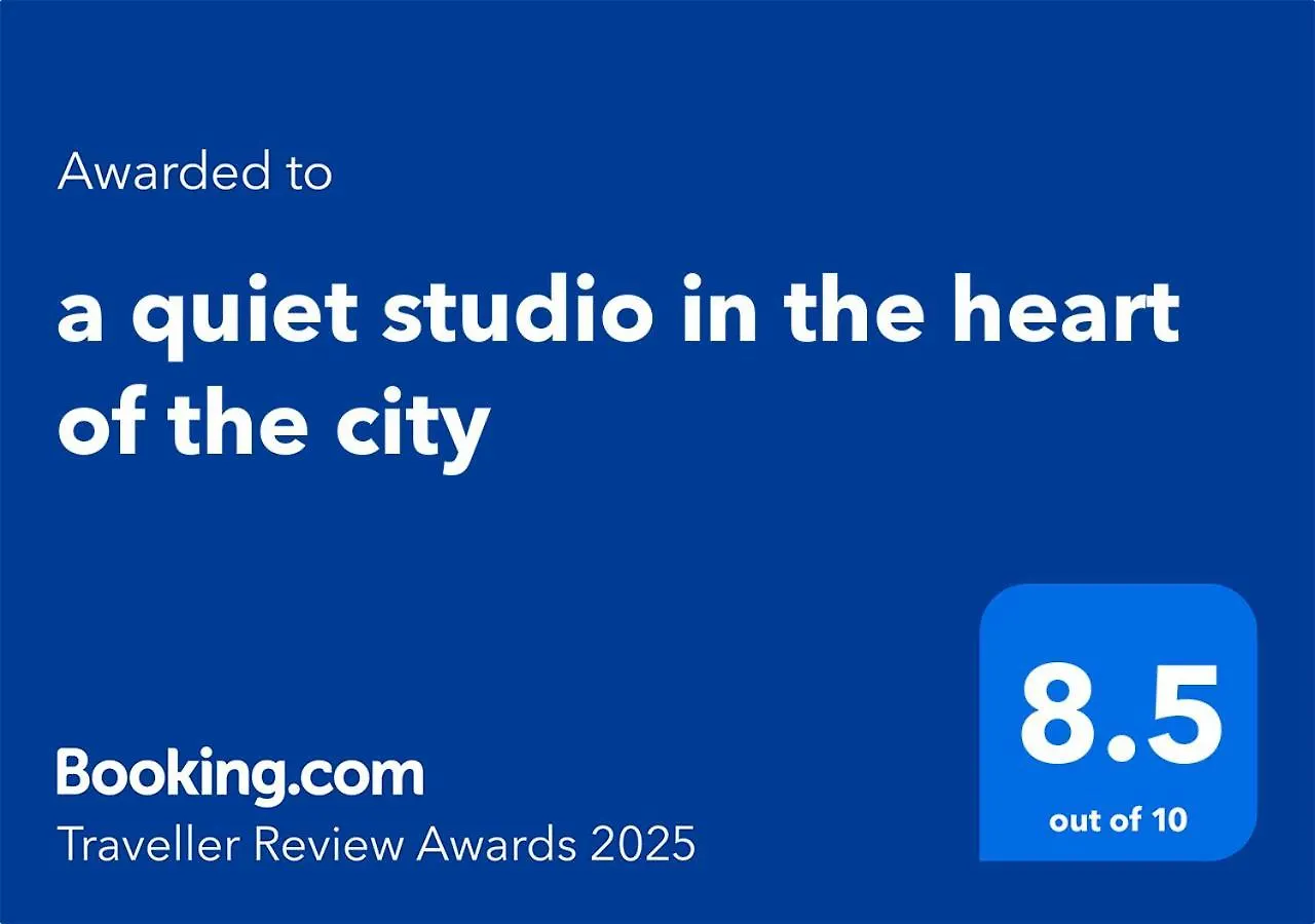 شقة A Quiet Studio In The Heart Of The City بودابست