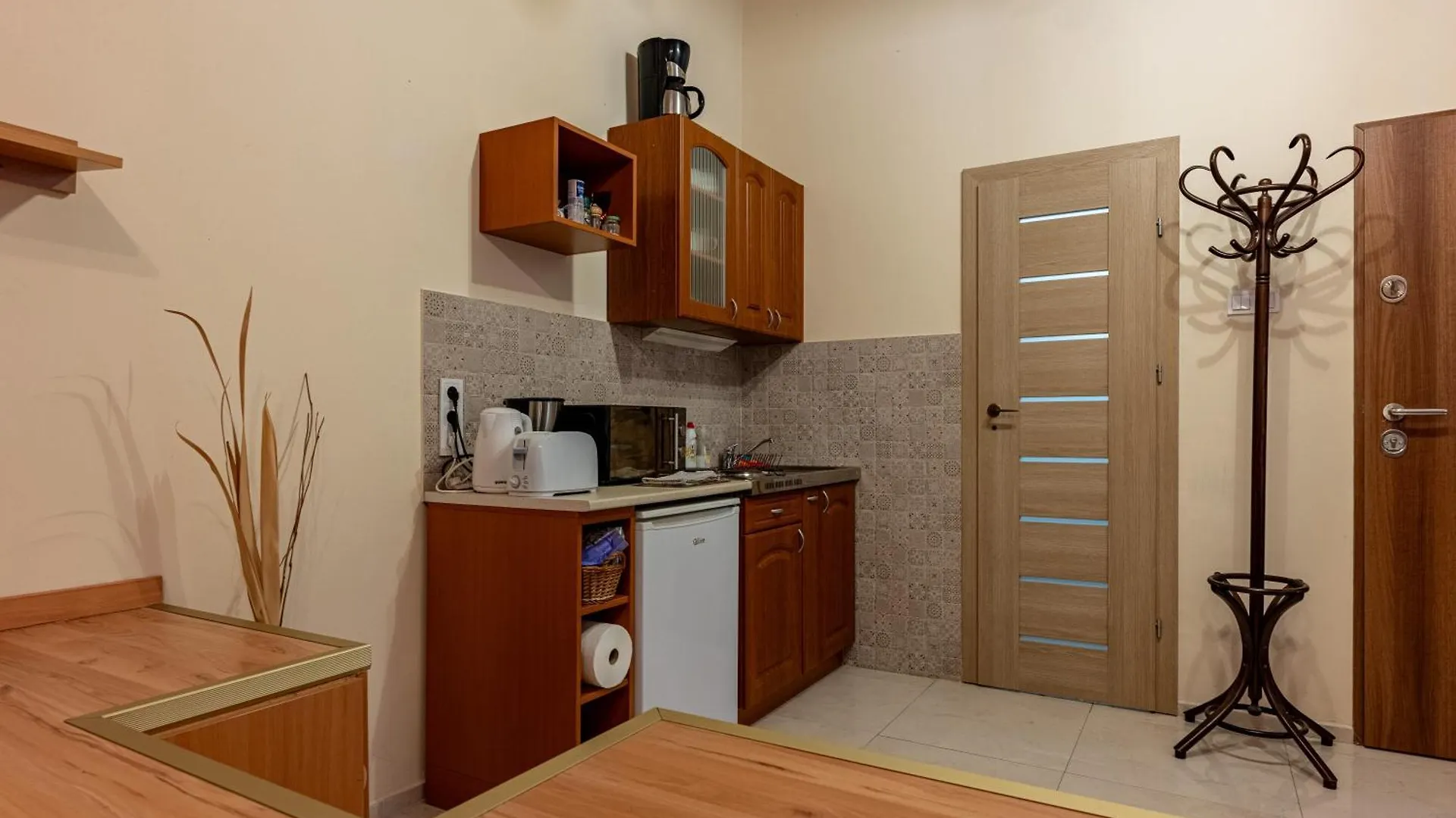 A Quiet Studio In The Heart Of The City بودابست 0*,  المجر
