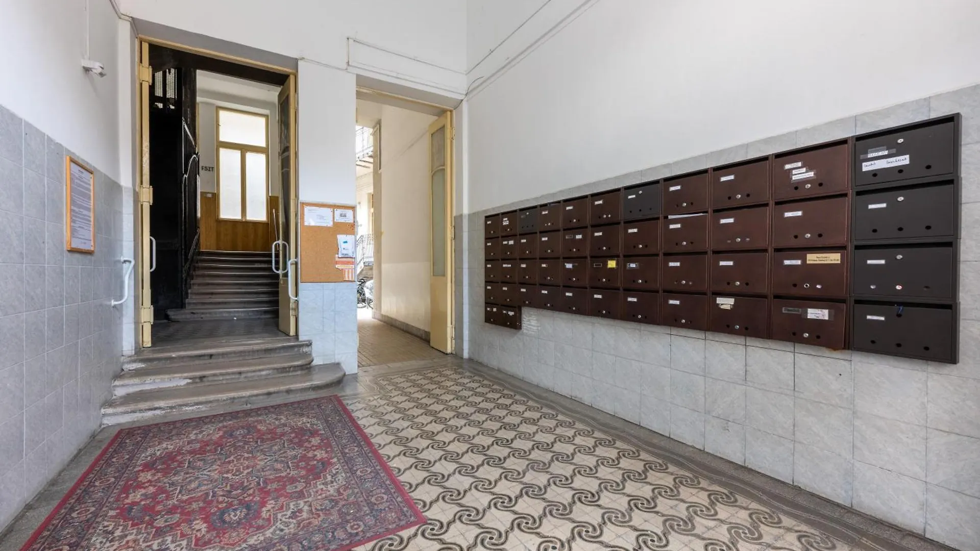 A Quiet Studio In The Heart Of The City بودابست المجر